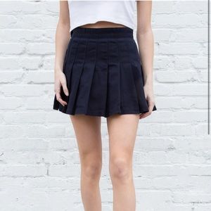 Brandy Melville Dana Skirt (navy)